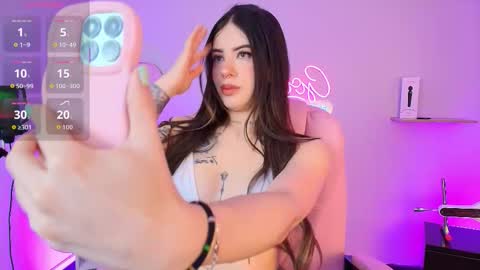 Alice online show from 10/15/25, 12:27