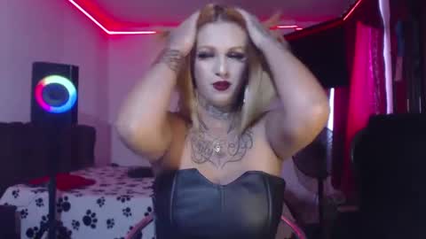 aliceesmiths online show from 01/31/25, 06:03