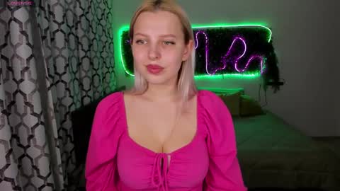 Alice online show from 02/11/25, 01:51