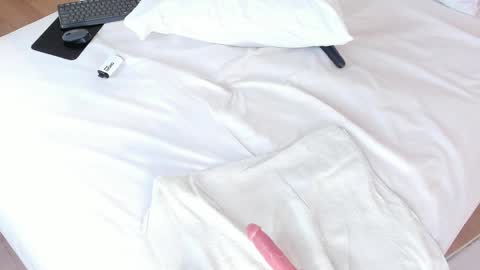 Alice  online show from 02/02/25, 07:09