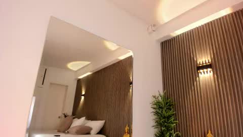 Alice  online show from 02/26/26, 04:22