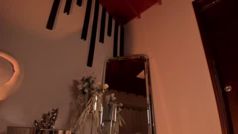 Alice online show from 02/08/25, 09:35