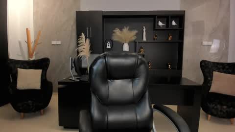 Alice online show from 03/02/25, 02:41