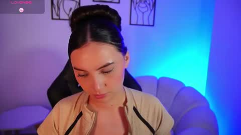 Snapshot of aliceharperx chatting on 06/23/26, 12:41 Alice online show from 06/23/26, 12:41