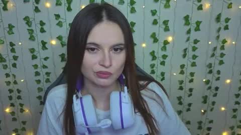 Snapshot of aliceimonta chatting on 02/21/26, 12:17 aliceimonta online show from 02/21/26, 12:17