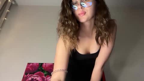 aliceinlustland online show from 04/07/26, 05:46