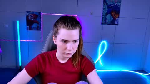 Alice online show from 10/10/25, 05:17