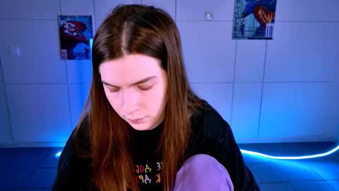 Alice online show from 11/26/25, 05:08