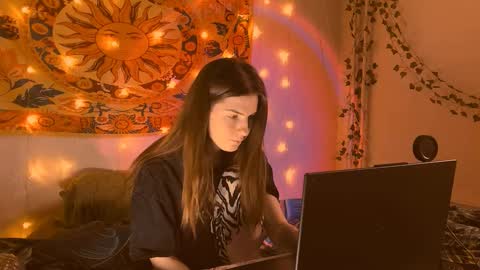 Alice online show from 02/12/26, 05:13