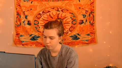 Alice online show from 04/04/26, 05:06