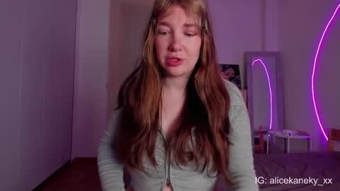 Alice 19 Kaneky 19 online show from 01/12/26, 12:05