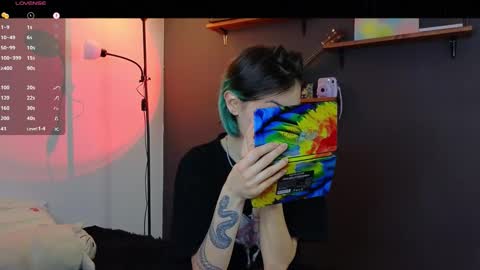 Alice  vacation  online show from 12/03/24, 05:20