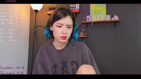 Alice  vacation  online show from 03/04/25, 07:08