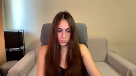 alicekollt online show from 10/28/25, 09:35