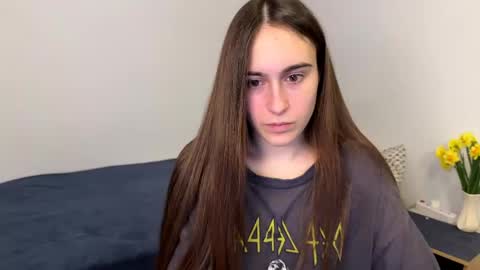 alicekollt online show from 04/28/26, 02:27