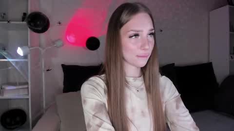 Alice online show from 11/02/25, 04:15