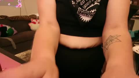 Snapshot of aliceliddell710 chatting on 09/28/25, 03:56 Alice Liddell online show from 09/28/25, 03:56