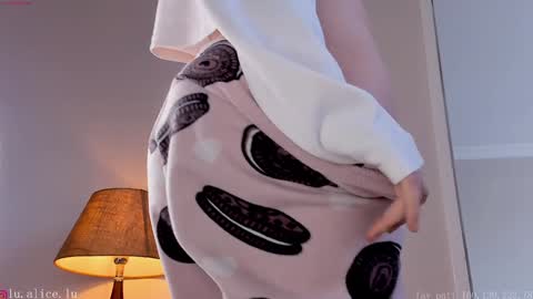 Elle online show from 02/05/25, 10:08