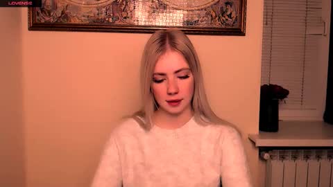 Alice online show from 10/19/25, 10:16