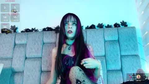 alicenoir_ online show from 11/03/25, 06:20