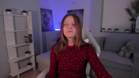 Snapshot of alicepill chatting on 10/08/25, 02:20 Alice online show from 10/08/25, 02:20