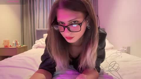 AlicePinkhead online show from 03/31/26, 07:42