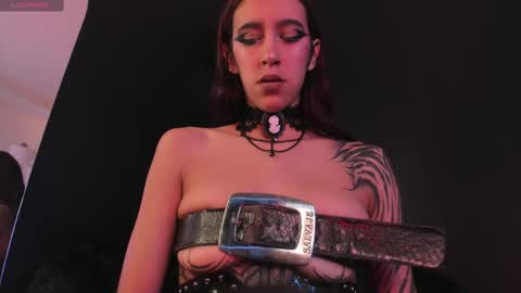 Snapshot of alicepoixxxon chatting on 02/12/25, 01:59 ALICE online show from 02/12/25, 01:59