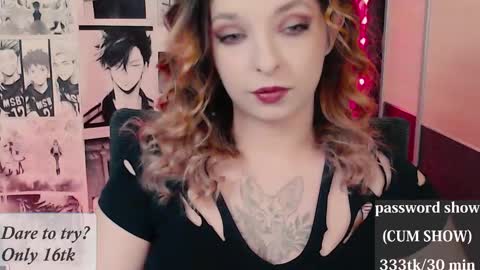 aliceriddle1 online show from 02/25/26, 08:40