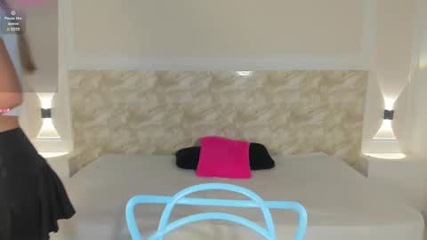 AliceRoss online show from 10/03/25, 08:17