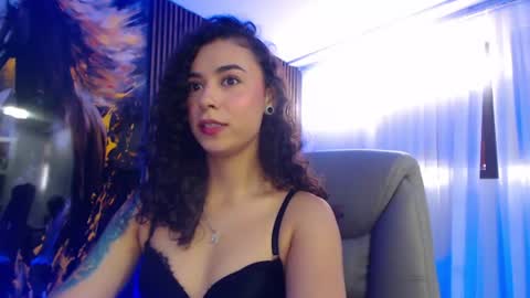 Snapshot of alicestevens_ chatting on 07/17/26, 02:13 Alicestevens online show from 07/17/26, 02:13