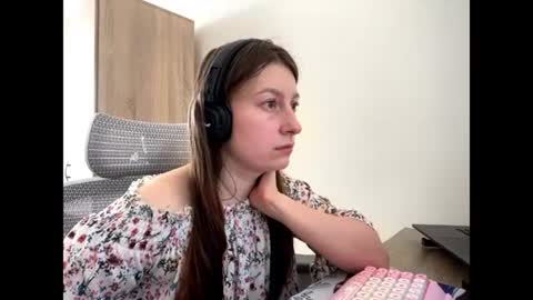 Jenny online show from 06/23/26, 04:27