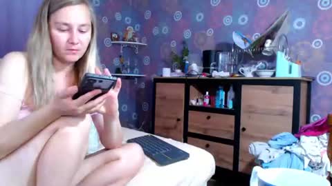 alicewetsquirt online show from 07/03/26, 05:08