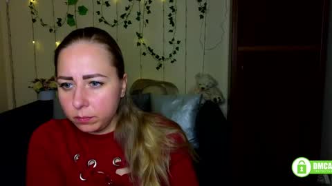 Snapshot of alicewonderkiss chatting on 03/30/26, 11:22 Alice online show from 03/30/26, 11:22