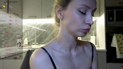 Snapshot of alicewonders_ chatting on 05/09/26, 07:19 Alice online show from 05/09/26, 07:19