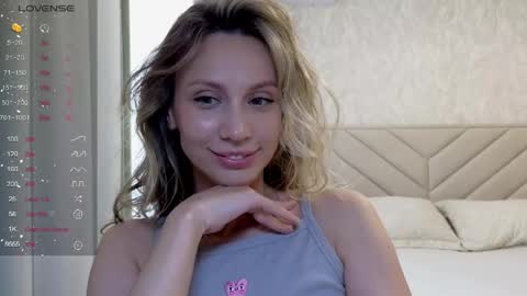 Snapshot of alicewonders_ chatting on 05/18/26, 06:41 Alice online show from 05/18/26, 06:41