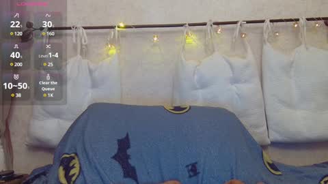 Snapshot of alicewoolfy chatting on 12/23/24, 08:36 AliceWoolfy online show from 12/23/24, 08:36