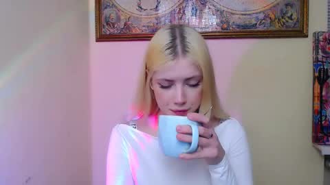 Alice online show from 04/14/26, 07:25