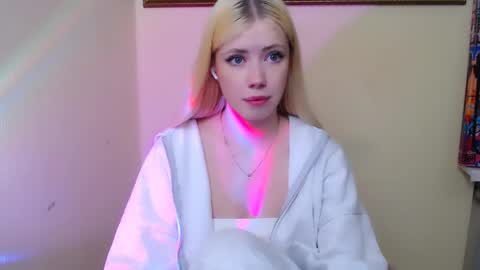 Alice online show from 04/15/26, 07:15