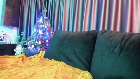 Alice online show from 12/25/24, 07:14