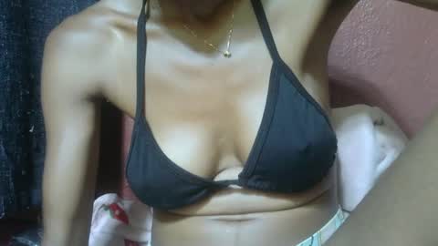 Snapshot of alicia253177 chatting on 02/12/25, 12:01 alicia253177 online show from 02/12/25, 12:01