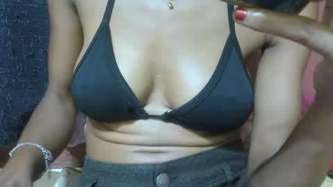 alicia253177 online show from 03/03/25, 06:37