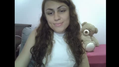 alicia_axiom online show from 04/06/26, 02:51