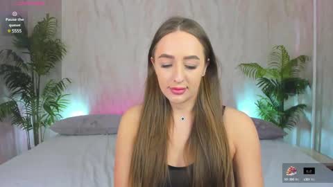 Mia online show from 01/24/25, 02:28