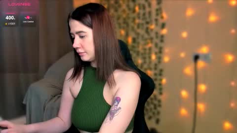 Alicia online show from 10/26/25, 06:30