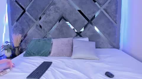 Alice  online show from 01/08/25, 08:29