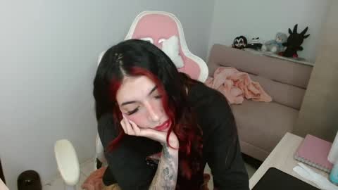 ALICIA  online show from 03/26/26, 04:29