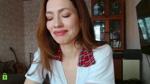 Snapshot of alicia_savory chatting on 12/20/24, 10:05 Alicia online show from 12/20/24, 10:05