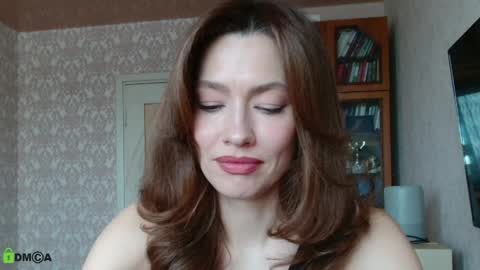 Alicia online show from 04/06/26, 04:46