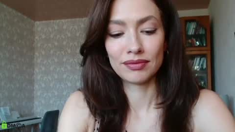 Snapshot of alicia_savory chatting on 07/06/26, 08:11 Alicia online show from 07/06/26, 08:11