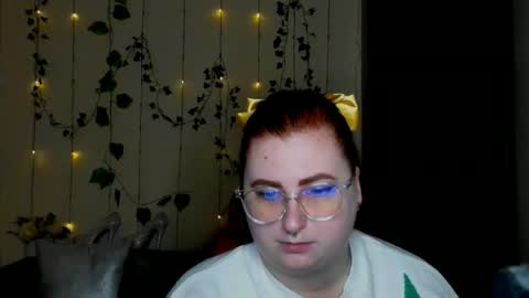 Alicia online show from 03/16/26, 12:20